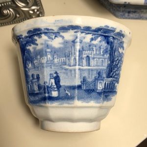 Staffordshire Blue Transfer Teacup ca 1825 mint